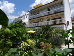 Apartments Villa Vesna - Family apartments Crikvenica