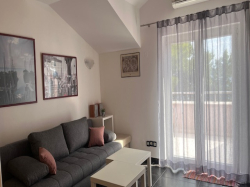 Apartments By The Sea  Mali Losinj (Island Losinj)