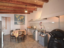 Appartements Holiday stone house Bale