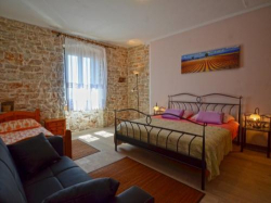 Appartements Holiday stone house Bale