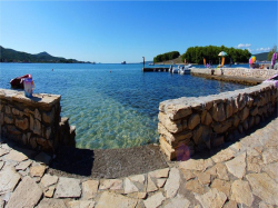 Appartements Apartman Kate Barotul (Ile Pasman)