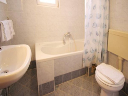 Appartements Derencinovic Baska (Ile Krk)