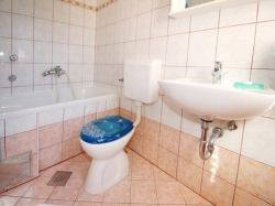 Appartements Derencinovic Baska (Ile Krk)