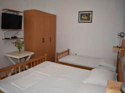 Appartements Nina Drage (Pakostane)