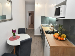 Appartements    ROBERT Gradac