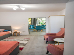 Appartements    ROBERT Gradac