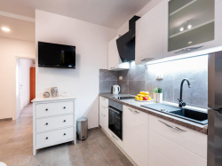 Appartements    ROBERT Gradac