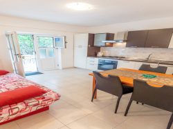 Appartements Toni Igrane