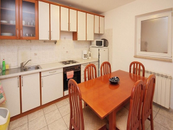 Appartements Pansion Krivic Kastel Gomilica