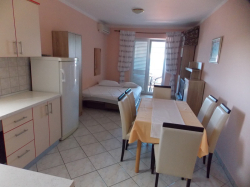 Appartements Vivien Kustici (Ile Pag)