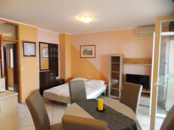 Appartements Vivien Kustici (Ile Pag)