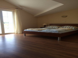 Appartements Melani Lopar (Ile Rab)