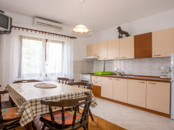 Appartements Damir Lopar (Ile Rab)