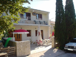 Appartements Karita Lukovo Otocko