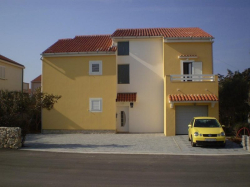 Appartements Ivanov Novalja (Ile Pag)