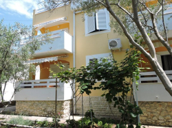 Appartements Ivanov Novalja (Ile Pag)