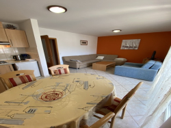 Appartements AUREL Rogoznica