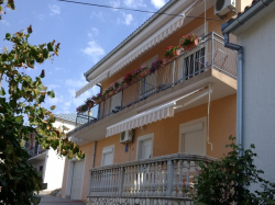Appartements i sobe Bionda Senj Senj