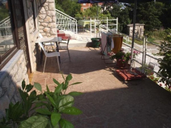 Appartements DADO Starigrad (Paklenica)