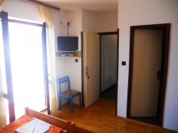 Appartements DADO Starigrad (Paklenica)