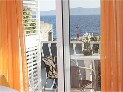 Appartements Villa Roza  Tučepi  Tucepi