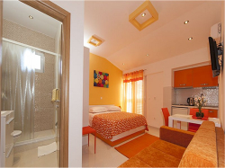 Appartements Villa Roza  Tučepi  Tucepi