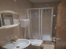 Appartements Villa Roza  Tučepi  Tucepi