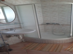 Appartements Apartmani troskot Vis (Ile Vis)