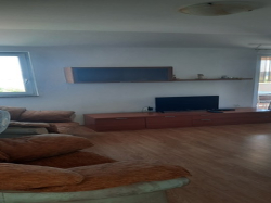 Appartements Apartmani troskot Vis (Ile Vis)