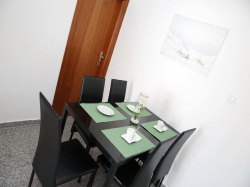 Appartements Apartmani Lepur Vodice