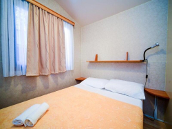 Maison de vacances Apartmani Pakoštane mobile homes Punta 1 Pakostane
