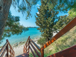 Maison de vacances Apartmani Pakoštane mobile homes Punta 1 Pakostane